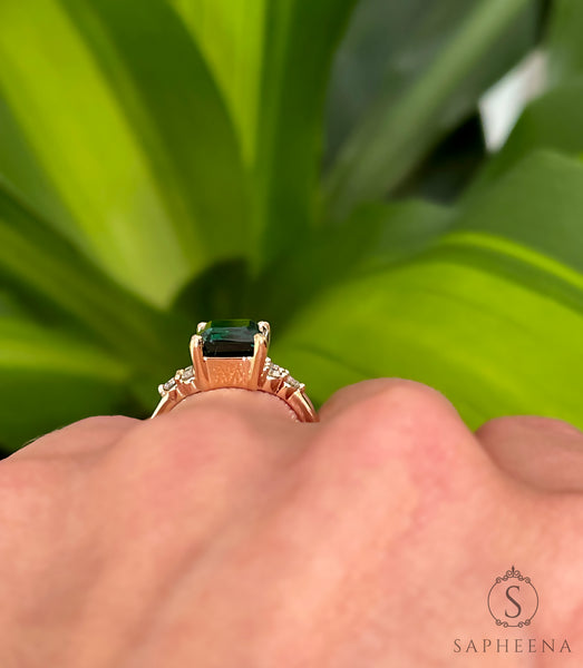 Astrid 2.0 Ct Emerald Cut Green Emerald Engagement Ring