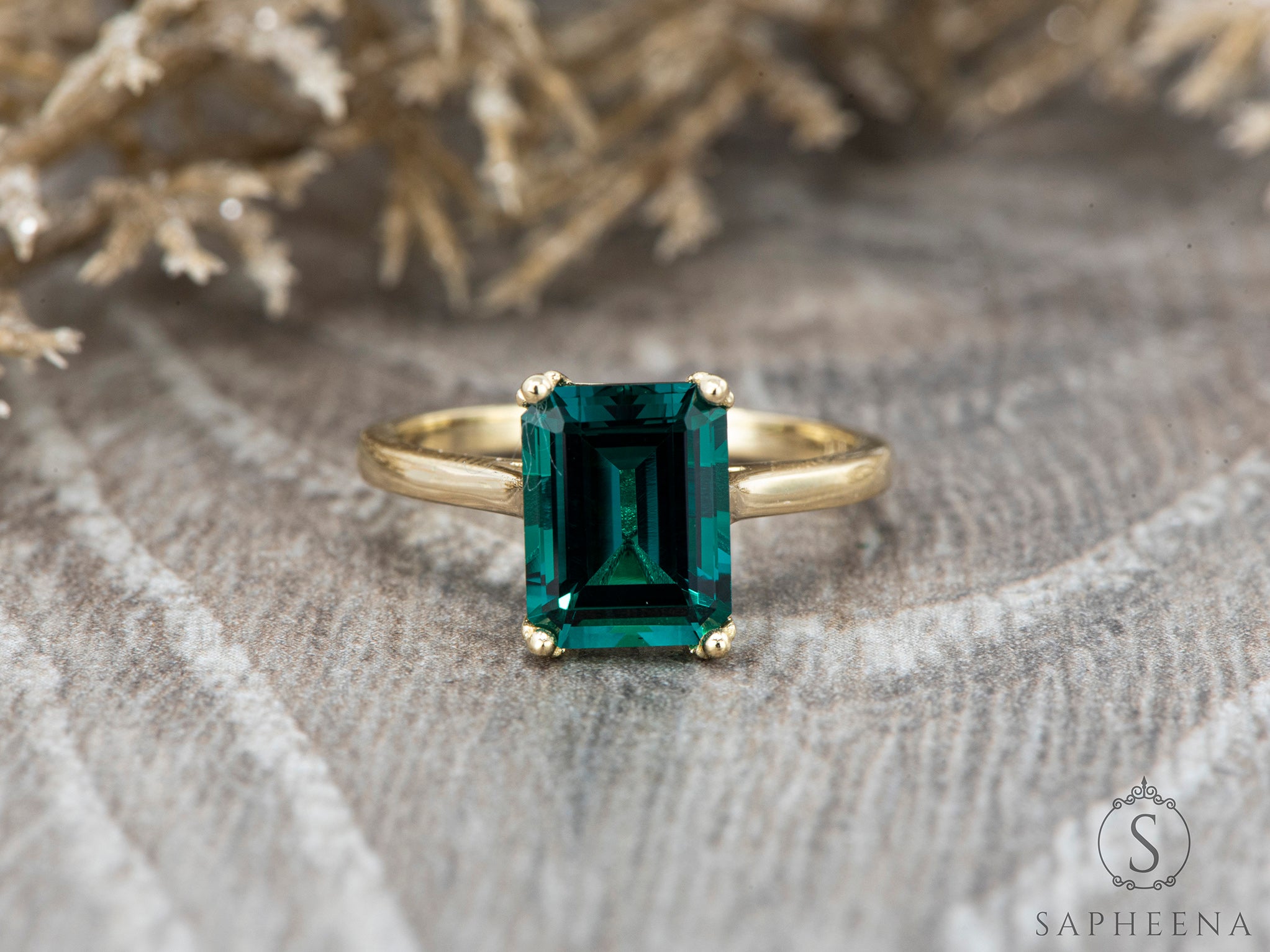Lilian 2.0 Ct Solitaire Emerald Cut Green Emerald Engagement Ring Sapheena Jewelry Lilian 2.0 Ct Solitaire Emerald Cut Green Emerald Engagement Ring Sapheena Jewelry