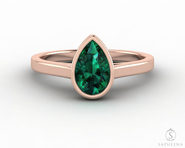 Siara 0.75 Ct Solitaire Pear Cut Green Emerald Engagement Ring